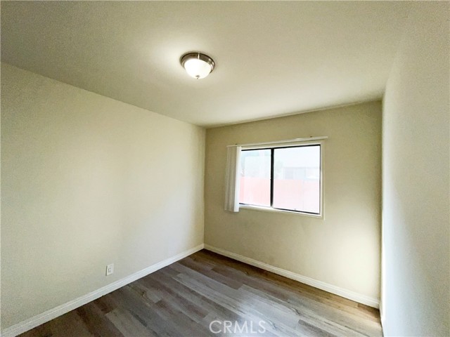Detail Gallery Image 8 of 13 For 3450 Redondo Beach Bld #2,  Torrance,  CA 90504 - 2 Beds | 1 Baths