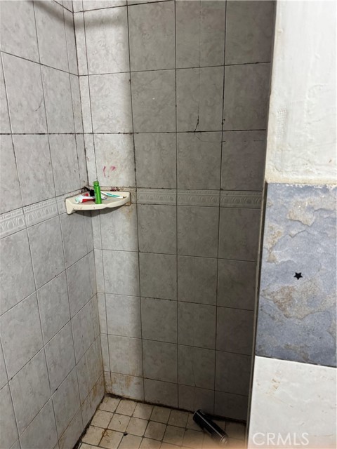 1509 S. Burris Ave, Compton CA: https://media.crmls.org/medias/6d36d7ea-2fe1-4526-8870-552fc134d2f1.jpg