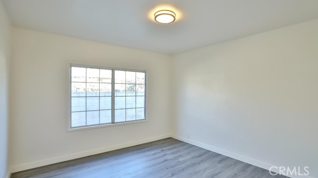 515 S Van Ness Avenue, Santa Ana CA: https://media.crmls.org/medias/6d38074d-5497-444a-8d12-cd06b226e5c8.jpg