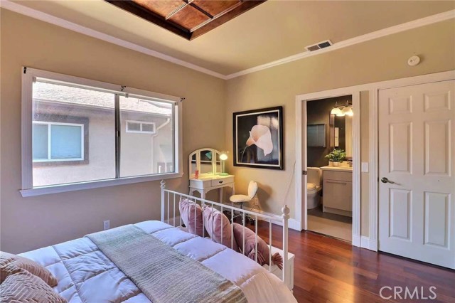 Detail Gallery Image 5 of 11 For 1348 E Orange Grove Bld #4,  Pasadena,  CA 91104 - 2 Beds | 2 Baths