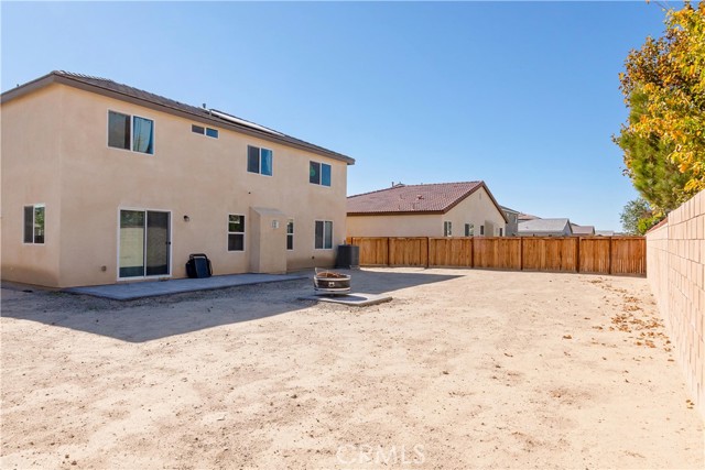 Detail Gallery Image 38 of 38 For 3013 via Bella Rosa, Rosamond,  CA 93560 - 4 Beds | 3 Baths