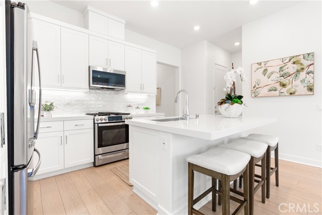 Detail Gallery Image 5 of 75 For 806 Sunrise Rd, Rancho Mission Viejo,  CA 92694 - 2 Beds | 2 Baths