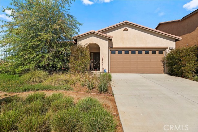 34289 Solstice Street, Winchester CA: https://media.crmls.org/medias/6d3acd40-3e24-4a02-8591-51ed3fc76899.jpg