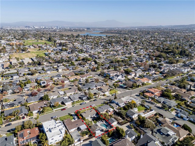 Detail Gallery Image 45 of 51 For 333 Walnut, Costa Mesa,  CA 92627 - 3 Beds | 2 Baths