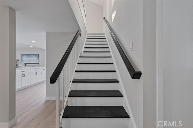 Detail Gallery Image 29 of 49 For 18838 Cabral, Canyon Country,  CA 91351 - 4 Beds | 3 Baths