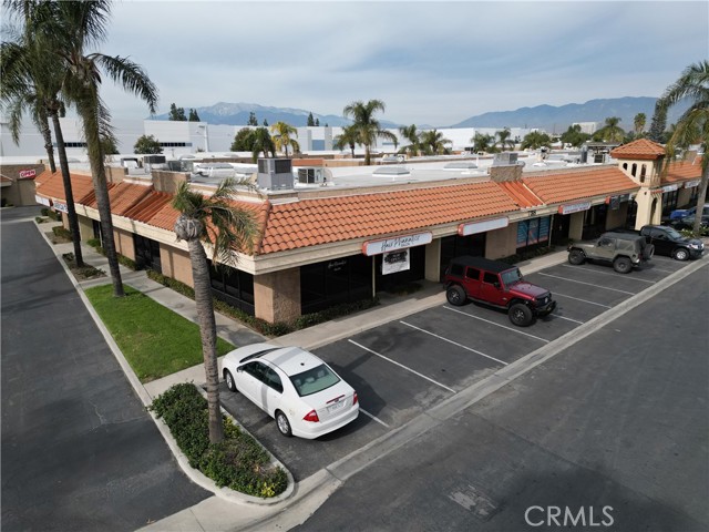 738 S Waterman Avenue, San Bernardino, California 92408, ,Commercial Lease,For Rent,738 S Waterman Avenue,CRCV24032683