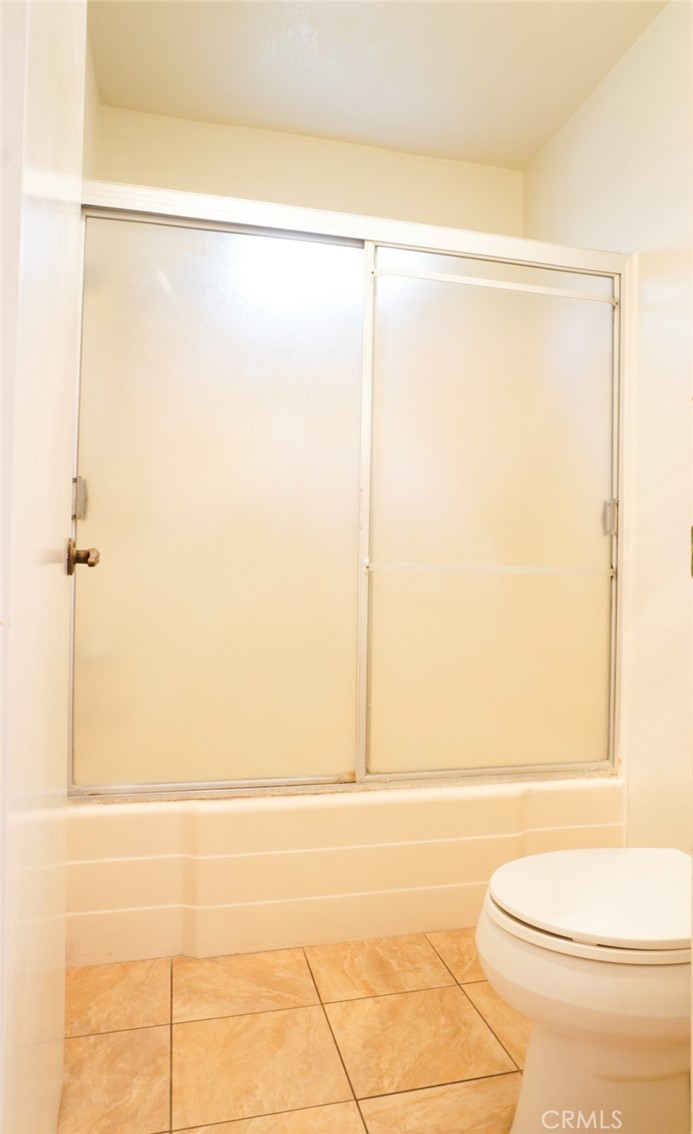 https://media.crmls.org/medias/6d3c8a57-3358-47c9-a945-ab9c84853b30.jpg?preset=X-Large
