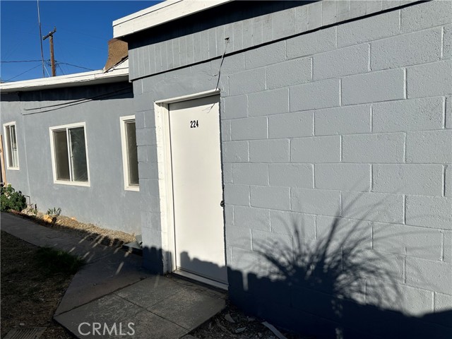 Detail Gallery Image 1 of 7 For 224 W O St, Colton,  CA 92324 - 1 Beds | 1 Baths