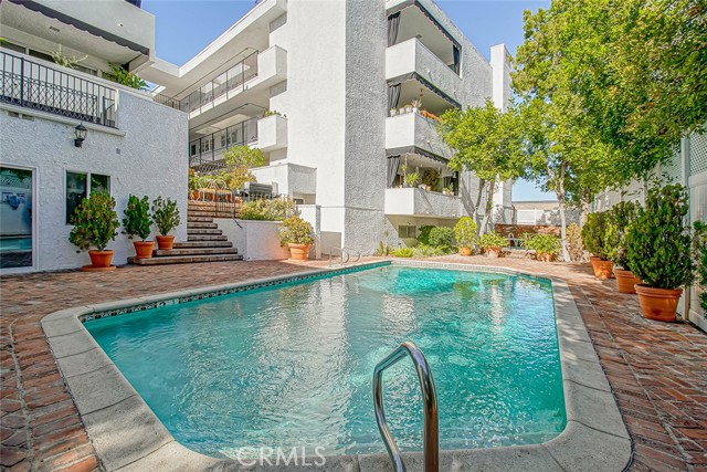 Detail Gallery Image 46 of 59 For 4950 Louise Ave #105,  Encino,  CA 91316 - 2 Beds | 2 Baths