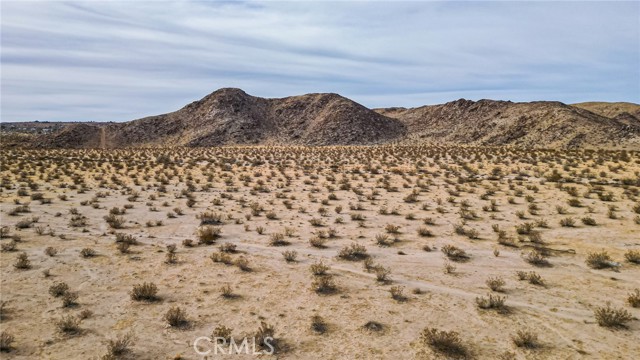 Detail Gallery Image 19 of 29 For 4500 Laferney Ave, Joshua Tree,  CA 92252 - – Beds | – Baths