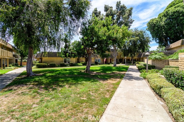 Detail Gallery Image 38 of 47 For 18230 Olympic Ct, Fountain Valley,  CA 92708 - 3 Beds | 2 Baths