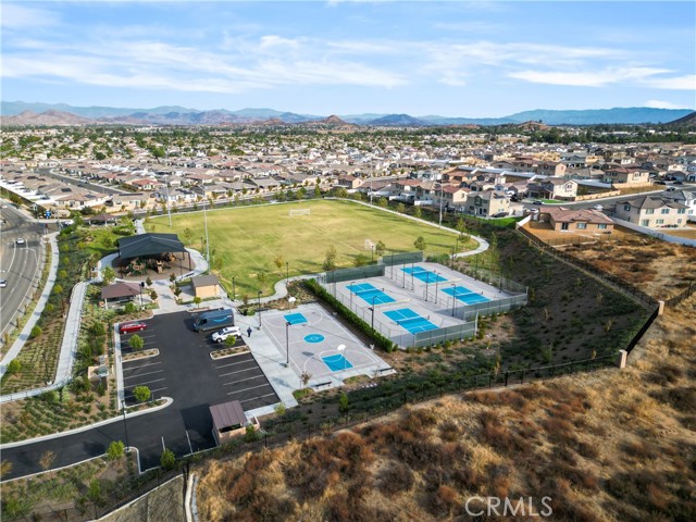 Detail Gallery Image 13 of 60 For 30685 Cherry Birch Ave, Menifee,  CA 92584 - 4 Beds | 3/1 Baths