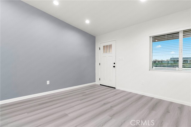 Detail Gallery Image 9 of 25 For 8213 Peach Ave, California City,  CA 93505 - 3 Beds | 2 Baths