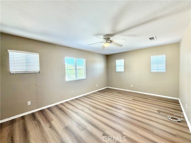 Detail Gallery Image 22 of 49 For 29751 Maxmillian Ave, Murrieta,  CA 92563 - 3 Beds | 3 Baths