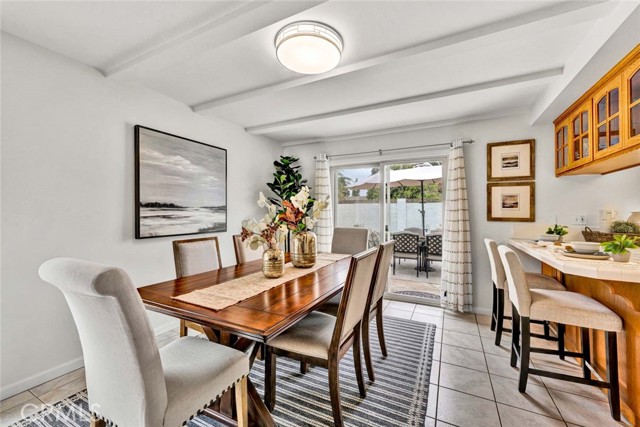 Detail Gallery Image 7 of 22 For 2744 N Ashwood St, Orange,  CA 92865 - 3 Beds | 2 Baths