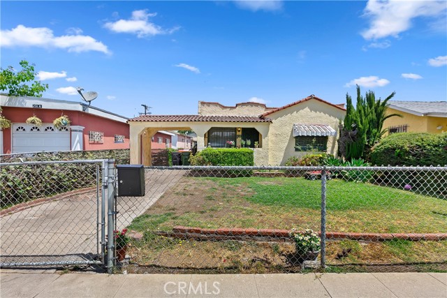 235 E 98th Street, Los Angeles, CA, 90003 235 E 98th Street, Los Angeles, CA, 90003