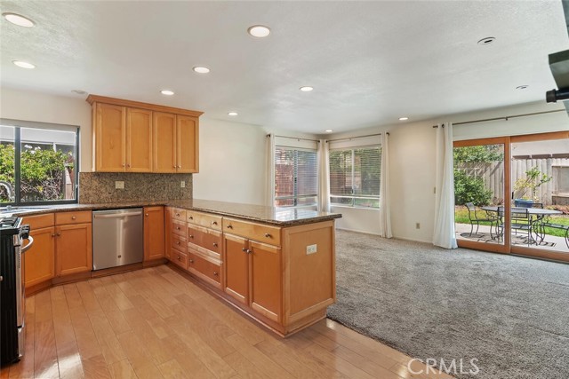 Detail Gallery Image 3 of 15 For 1616 Old Ranch, Camarillo,  CA 93012 - 3 Beds | 2 Baths