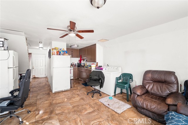 Detail Gallery Image 6 of 20 For 1001 E Camile #A2,  Santa Ana,  CA 92701 - 2 Beds | 1/1 Baths