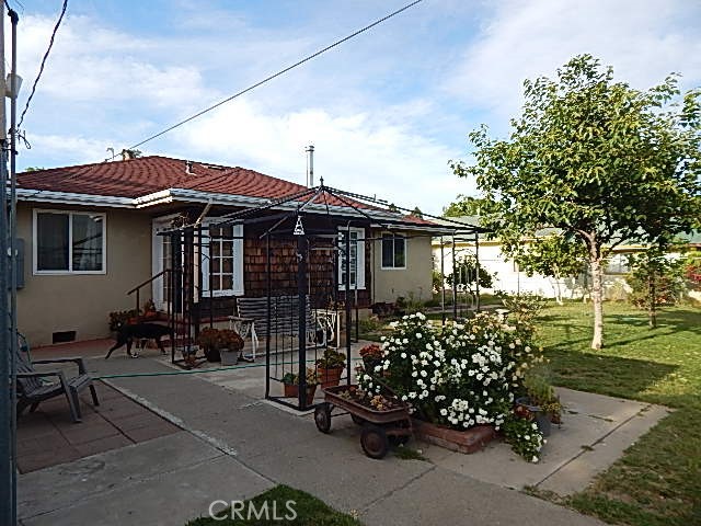 1427 Yolo Street, Corning CA: https://media.crmls.org/medias/6d40a517-2a58-4e56-b42e-b7bc8170ce61.jpg