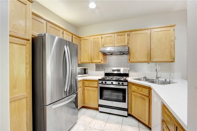 342 Torito Lane, Diamond Bar CA: https://media.crmls.org/medias/6d40b5c8-70b5-41d0-8565-753679ec90f5.jpg