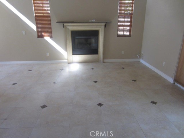 1751 Watercrest Way, Simi Valley CA: https://media.crmls.org/medias/6d428148-ea9e-4896-88d0-bd1b14b5570e.jpg