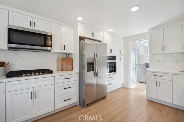 Detail Gallery Image 20 of 45 For 24775 Calle Serranona, Calabasas,  CA 91302 - 3 Beds | 2/1 Baths