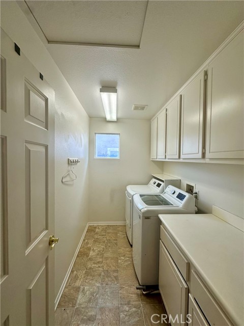 Detail Gallery Image 14 of 22 For 28437 Gatineau St, Murrieta,  CA 92563 - 3 Beds | 2/1 Baths