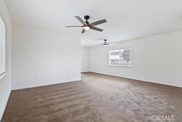 Detail Gallery Image 10 of 24 For 2231 W 20th St, Rosamond,  CA 93560 - 4 Beds | 2/1 Baths