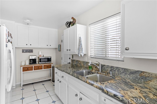 Detail Gallery Image 10 of 25 For 3280 Calle Osuna, Oceanside,  CA 92056 - 2 Beds | 2 Baths