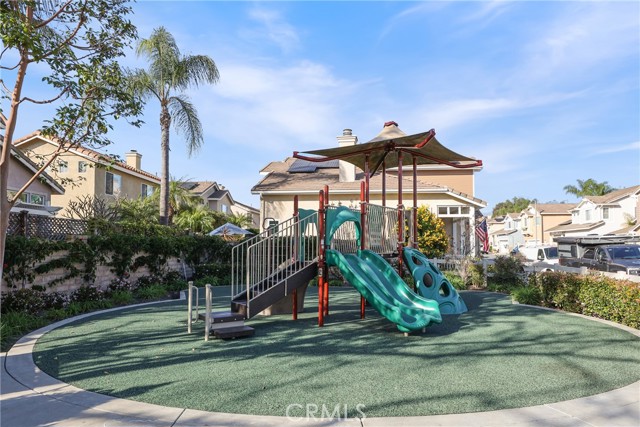 Detail Gallery Image 50 of 54 For 10 Acorn, Rancho Santa Margarita,  CA 92688 - 3 Beds | 2/1 Baths