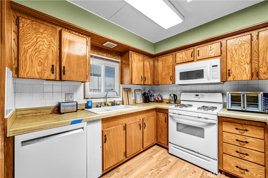 MLS #OC26130666 image #24