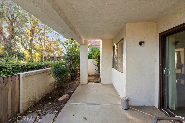 Detail Gallery Image 16 of 22 For 820 Trinity, Claremont,  CA 91711 - 2 Beds | 2 Baths