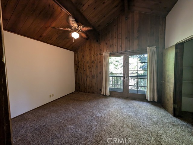 Detail Gallery Image 12 of 20 For 685 Ivy Ln, Lake Arrowhead,  CA 92352 - 2 Beds | 1/1 Baths