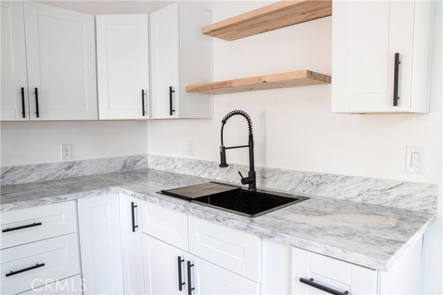 Detail Gallery Image 6 of 22 For 1369 Larkin Rd, Gridley,  CA 95948 - 2 Beds | 1 Baths