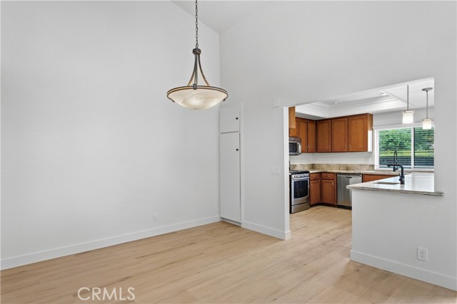 182 E Paseo Florido, Palm Springs, CA 92262
