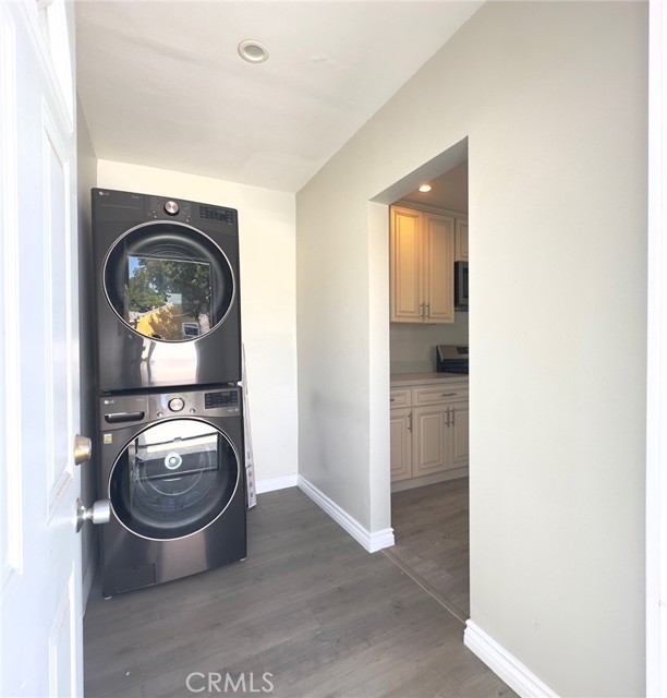Detail Gallery Image 11 of 11 For 7454 Gaviota, Van Nuys,  CA 91406 - 3 Beds | 1 Baths