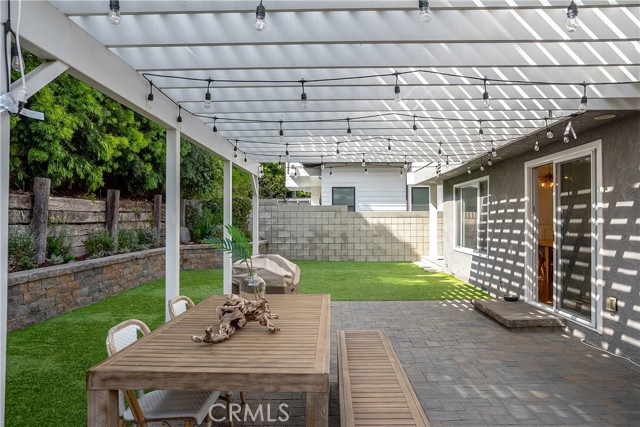 2105 N. Meadows Ave, Manhattan Beach, California 90266, 4 Bedrooms Bedrooms, ,3 BathroomsBathrooms,Residential,Sold,N. Meadows Ave,SB22064720