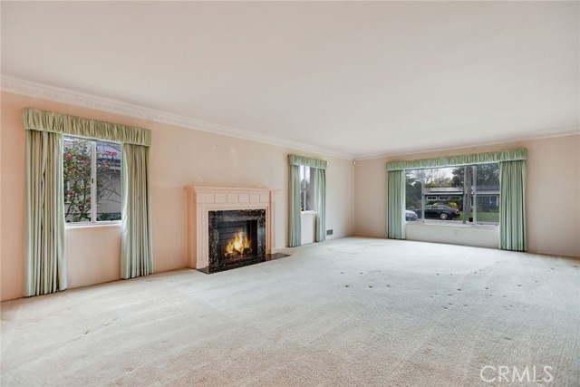 Fireplace not tested by Seller or Agent. Fire image is photo-shopped for illustrative purposes only.