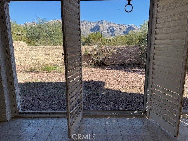 Detail Gallery Image 17 of 22 For 6300 N Camino Miraval, –,  AZ 85718 - 5 Beds | 6 Baths