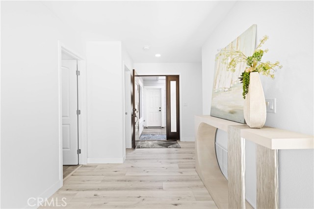 Detail Gallery Image 10 of 55 For 39 Cape Cod, Irvine,  CA 92620 - 4 Beds | 3 Baths