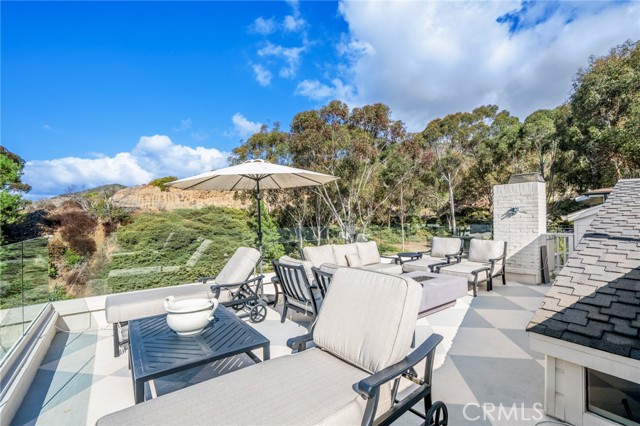 31847 8th Avenue, Laguna Beach, California 92651, 4 Bedrooms Bedrooms, ,2 BathroomsBathrooms,Single Family Residence,For Sale,8th,LG25017884