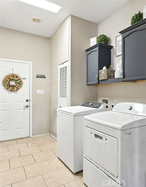 3595 Buchanan Street, Riverside CA: https://media.crmls.org/medias/6d490e90-60b1-406c-9b9d-701bd74311f8.jpg