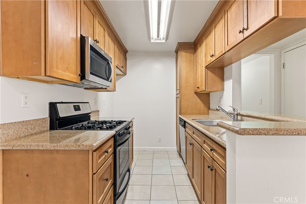 MLS #SR25261765 image #3