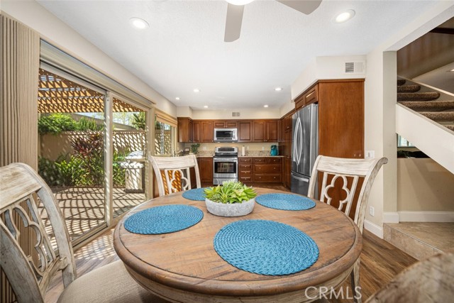 Image 9 of 68 For 4102 Avenida Sevilla