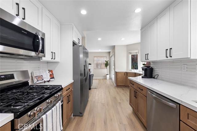 3302 Braemar Lane, Corona CA: https://media.crmls.org/medias/6d4c16ed-3769-4cd0-9c0d-fe0423d12967.jpg