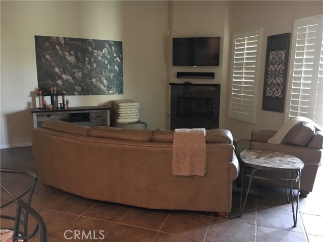 Detail Gallery Image 4 of 21 For 80836 Calle Azul, La Quinta,  CA 92253 - 3 Beds | 2/1 Baths