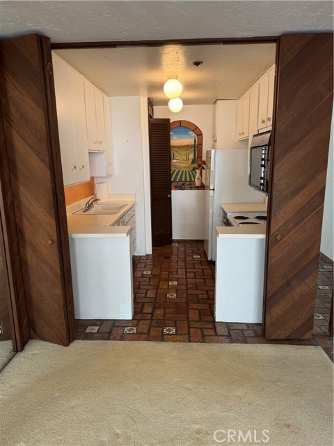 Image 11 of 22 For 535 Esplanade