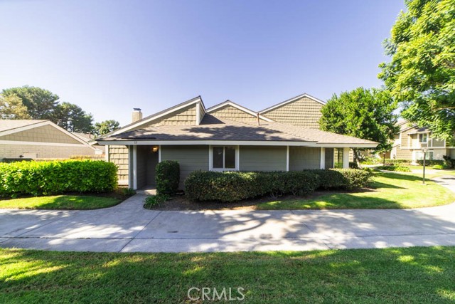 Detail Gallery Image 1 of 29 For 15 Stonepine, Irvine,  CA 92604 - 3 Beds | 2 Baths