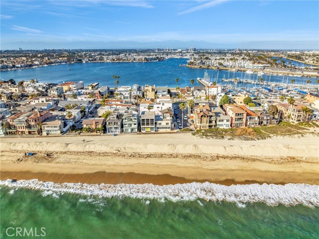 15 69th Place, Long Beach CA: https://media.crmls.org/medias/6d4dee89-fc54-44b3-b0e0-2bb863d019f9.jpg