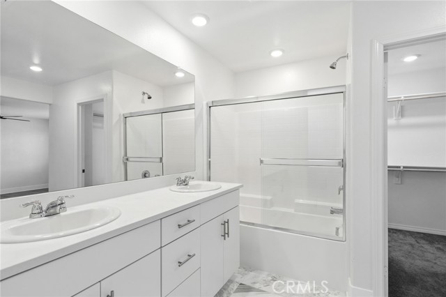 30248 Sunset Pier Drive, Menifee CA: https://media.crmls.org/medias/6d4f67be-9a8f-40f0-b2be-2557d1ba90ea.jpg